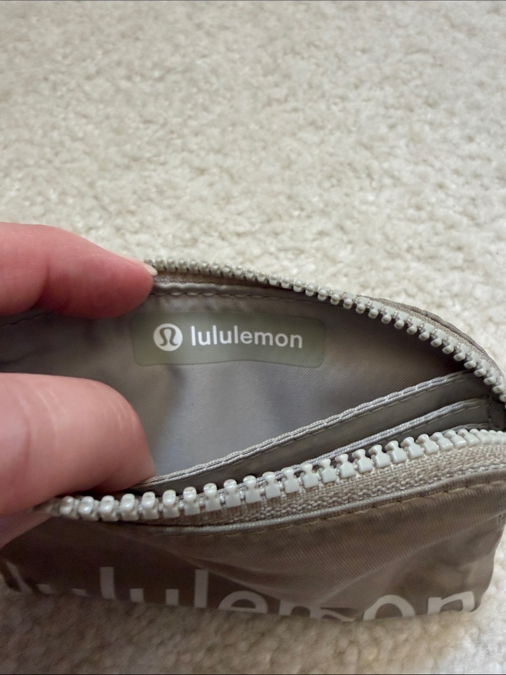 Taupe lululemon athletica Small Zip Pouch - Picture 5 of 10